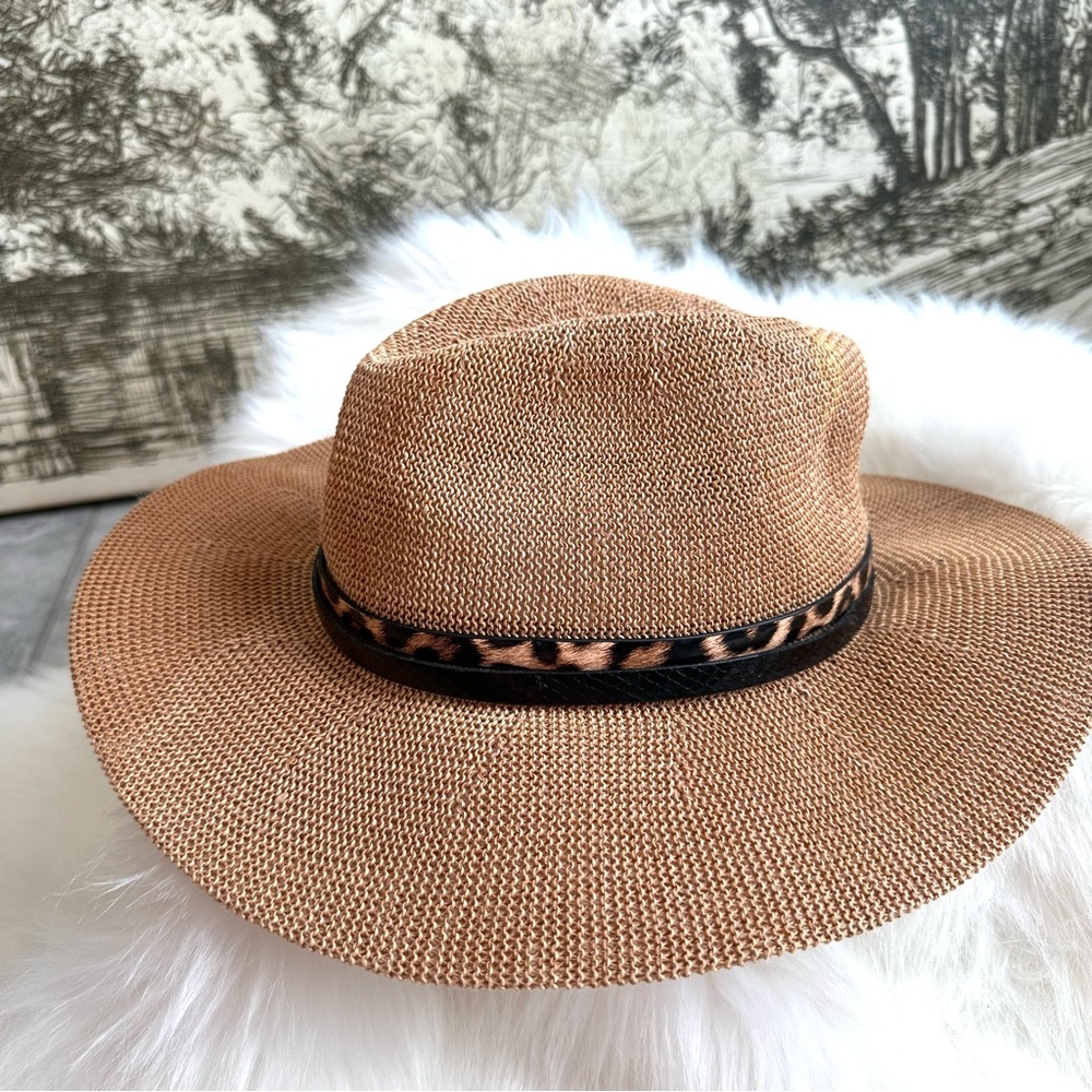 Vince Camuto Panama Hat Tan Brown Double Buckle Leopard straw Boho